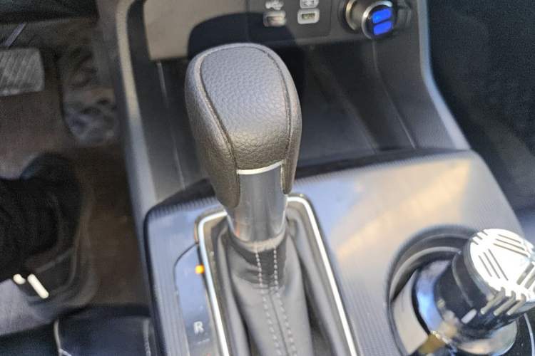 Used Honda Integra 2023 240TURBO CVT Leading Edition Gear Lever