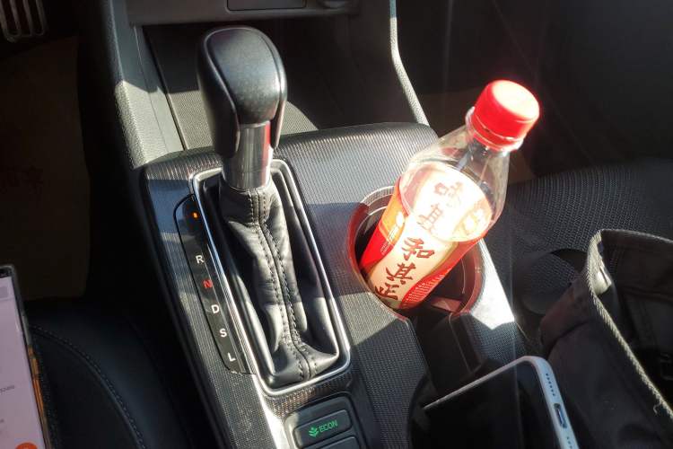 Used Honda Integra 2023 240TURBO CVT Phantom Night · Tech Edition Gear Lever