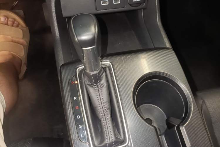 Used Honda Integra 2023 240TURBO CVT Smart Enjoyment Version Gear Lever