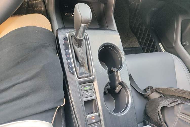 Used Honda Integra 2023 240TURBO CVT Leading Edition Gear Lever