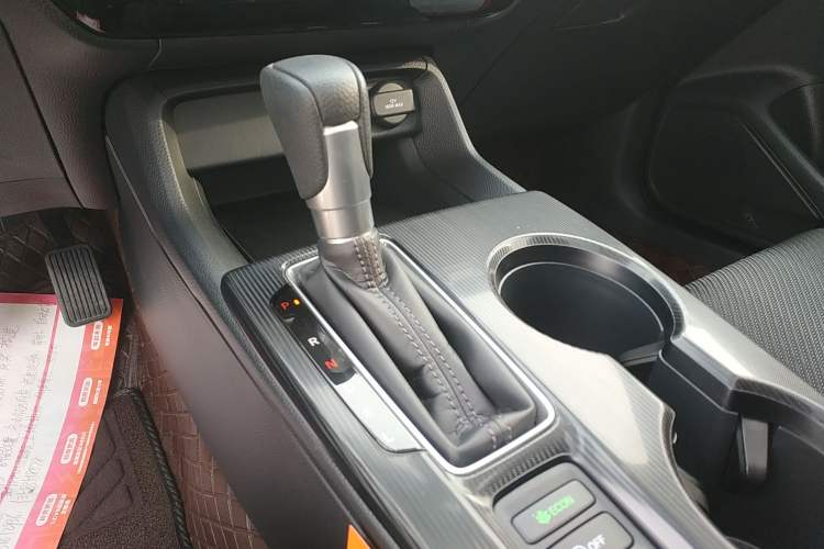 Used Honda Integra 2023 HATCHBACK 240TURBO CVT Trendsetting Edition Gear Lever