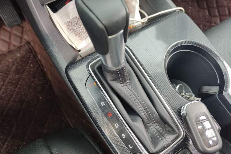Used Honda Integra 2023 240TURBO CVT Luxury Edition Gear Lever