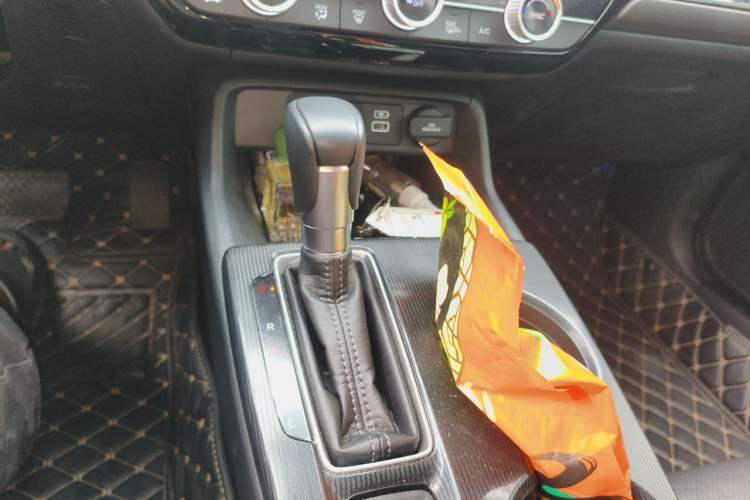 Used Honda Integra 2023 240TURBO CVT Luxury Edition Gear Lever
