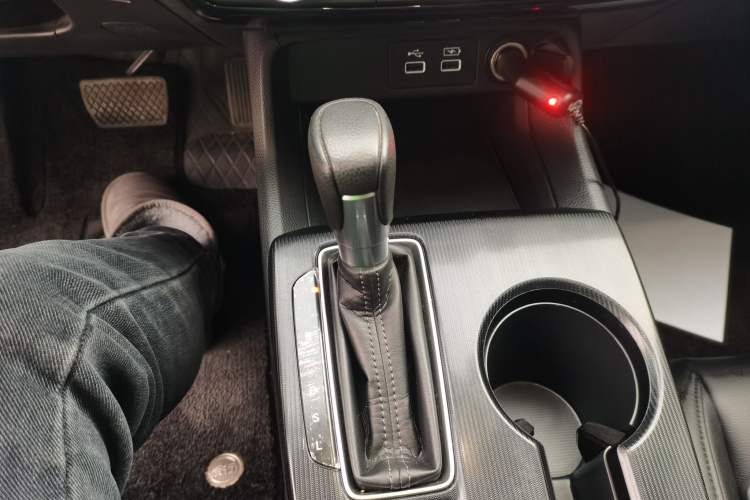 Used Honda Integra 2023 240TURBO CVT Leading Edition Gear Lever