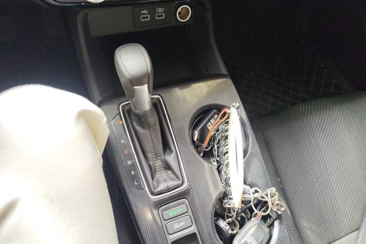 Used Honda Integra 2023 240TURBO CVT Tech Edition Gear Lever