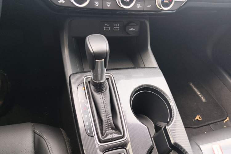 Used Honda Integra 2023 240TURBO CVT Luxury Edition Gear Lever