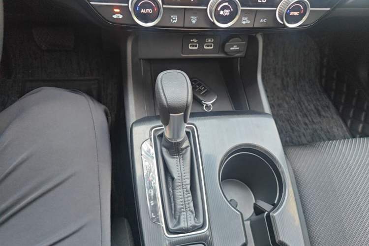 Used Honda Integra 2023 240TURBO CVT Leading Edition Gear Lever