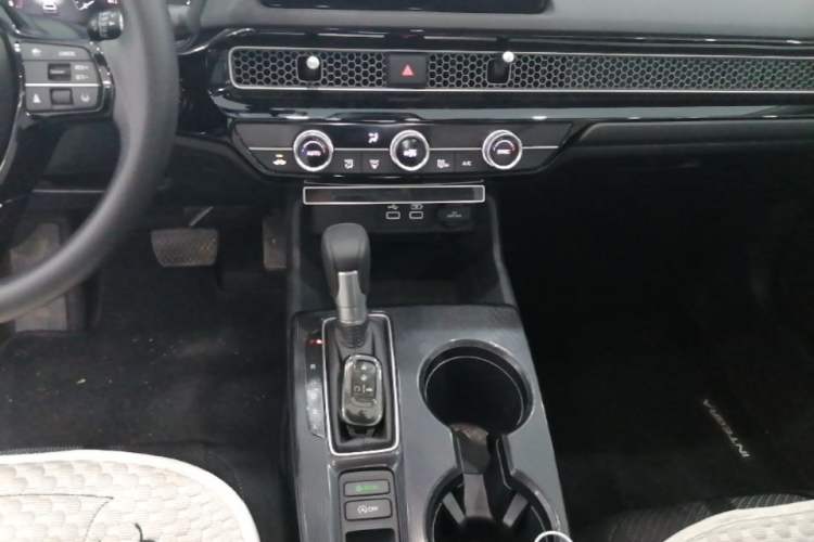 Used Honda Integra 2023 240TURBO CVT Leading Edition Gear Lever