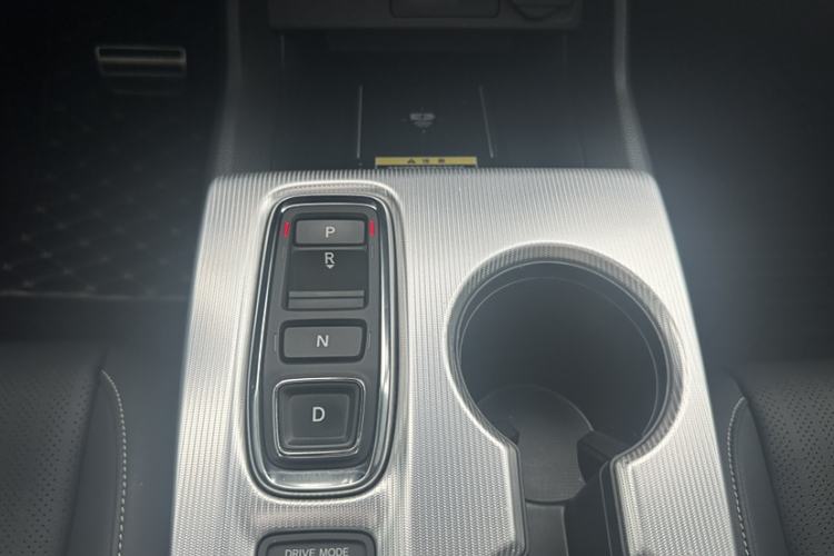 Used Honda Integra 2023 HATCHBACK 2.0L eHEV Sharp Luxury Edition Gear Lever