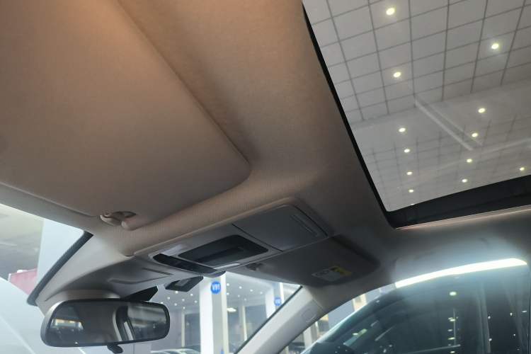 Used Honda Integra 2023 240TURBO CVT Tech Edition Headliner