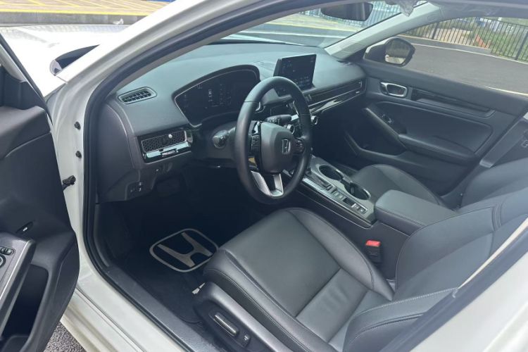 Used Honda Integra 2023 240TURBO CVT Smart Enjoyment Version Interior 4