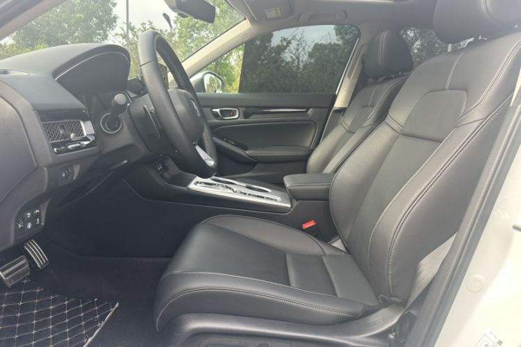 Used Honda Integra 2023 HATCHBACK 2.0L eHEV Sharp Luxury Edition Interior 7
