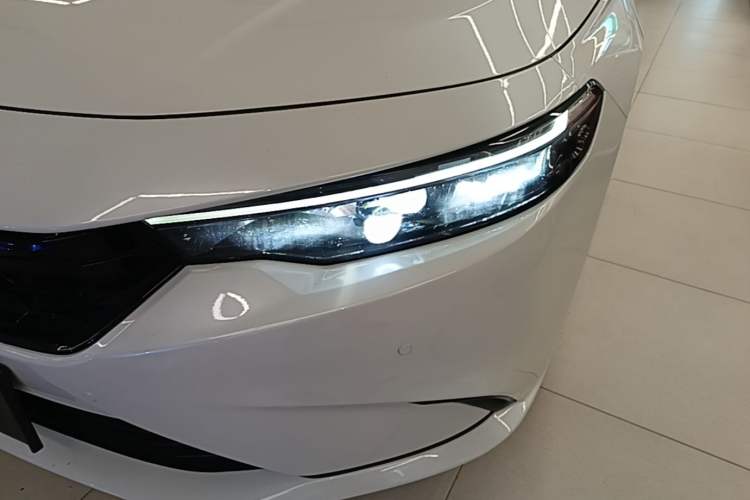 Used Honda Integra 2023 HATCHBACK 240TURBO CVT Phantom Night Luxury Edition Left Front Headlight