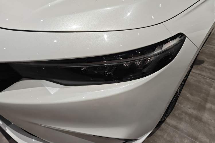 Used Honda Integra 2023 2.0L eHEV Tech Edition Left Front Headlight