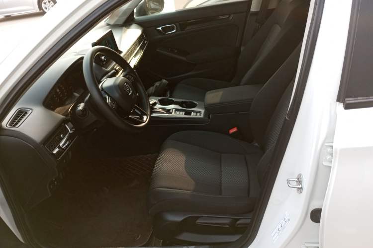 Used Honda Integra 2023 240TURBO CVT Tech Edition Left Front Seat