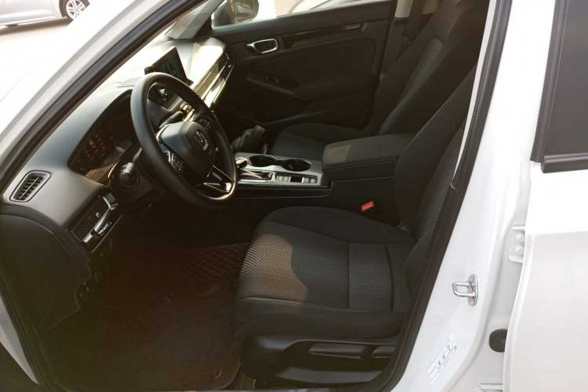 Used Honda Integra 2023 240TURBO CVT Tech Edition Left Front Seat