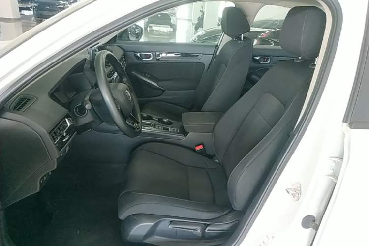 Used Honda Integra 2023 240TURBO CVT Tech Edition Left Front Seat