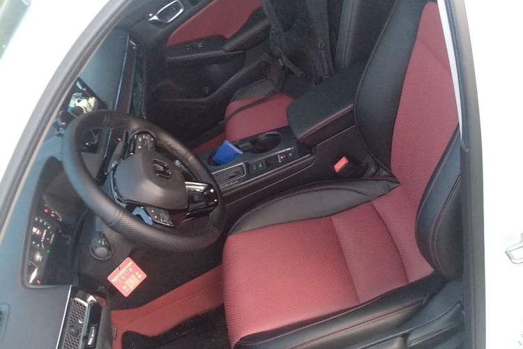 Used Honda Integra 2023 240TURBO CVT Tech Edition Left Front Seat