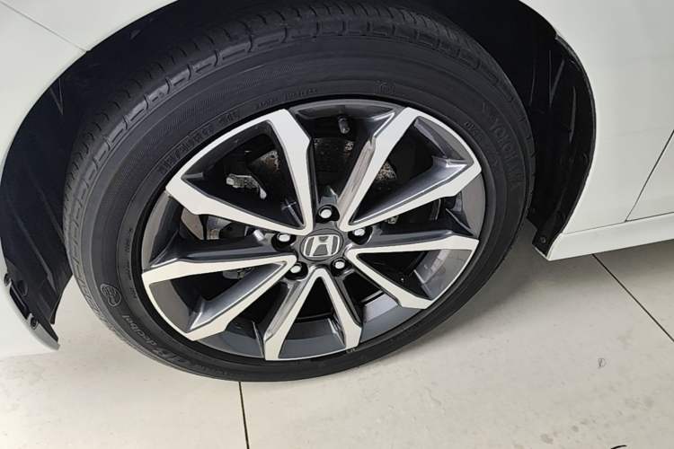 Used Honda Integra 2023 240TURBO CVT Luxury Edition Left Front Wheel Hub