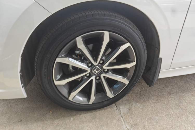 Used Honda Integra 2023 240TURBO CVT Luxury Edition Left Front Wheel Hub