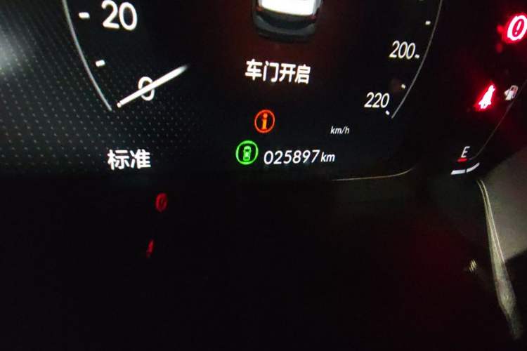 Used Honda Integra 2023 2.0L eHEV Tech Edition Odometer Close Up
