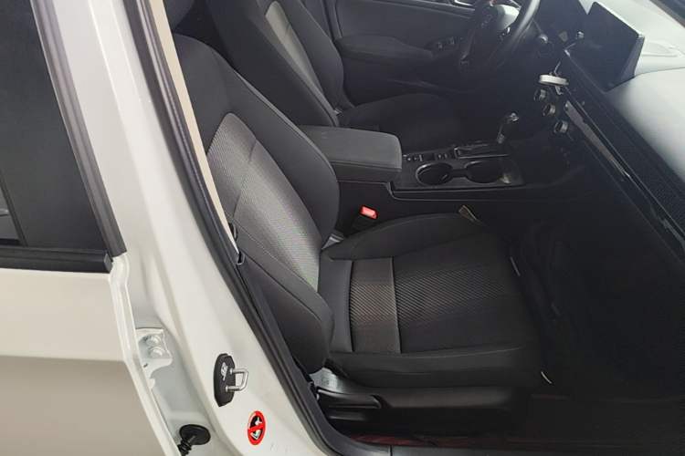 Used Honda Integra 2023 240TURBO CVT Leading Edition Right Front Seat