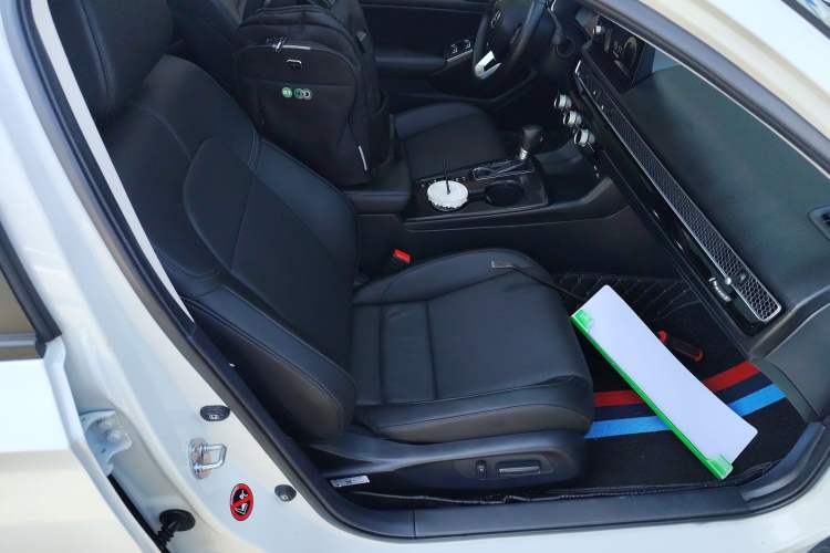 Used Honda Integra 2023 240TURBO CVT Luxury Edition Right Front Seat