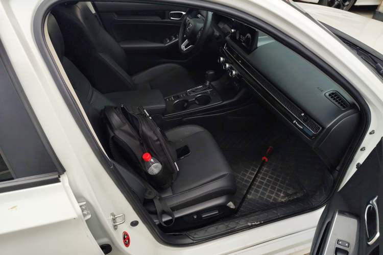 Used Honda Integra 2023 240TURBO CVT Smart Enjoyment Version Right Front Seat