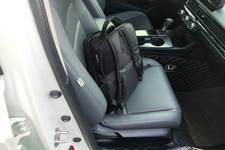 Used Honda Integra 2023 240TURBO CVT Leading Edition Right Front Seat
