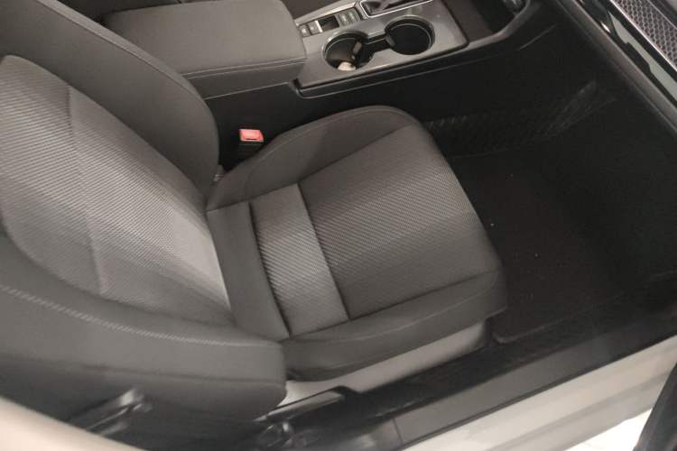Used Honda Integra 2023 240TURBO CVT Tech Edition Right Front Seat