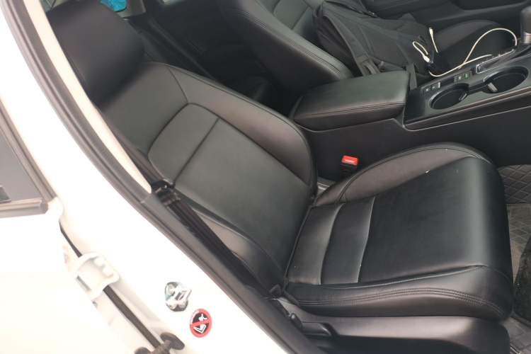 Used Honda Integra 2023 240TURBO CVT Leading Edition Right Front Seat