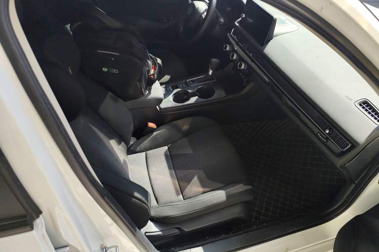 Used Honda Integra 2023 240TURBO CVT Tech Edition Right Front Seat