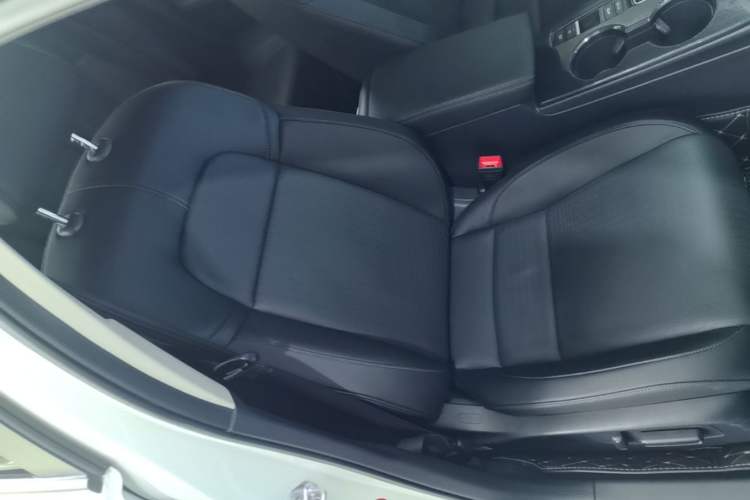 Used Honda Integra 2023 240TURBO CVT Smart Enjoyment Version Right Front Seat