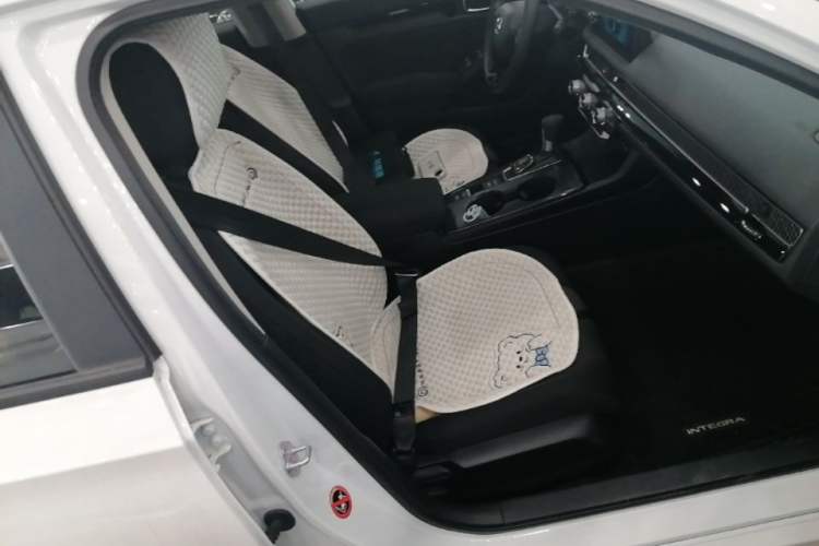 Used Honda Integra 2023 240TURBO CVT Leading Edition Right Front Seat