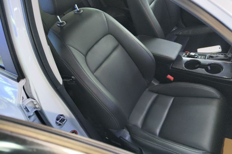 Used Honda Integra 2023 240TURBO CVT Tech Edition Right Front Seat