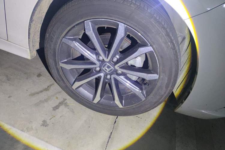 Used Honda Integra 2023 240TURBO CVT Luxury Edition Right Front Wheel Hub