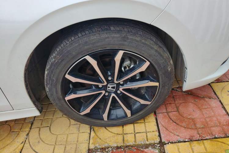 Used Honda Integra 2023 240TURBO CVT Phantom Night · Tech Edition Right Front Wheel Hub