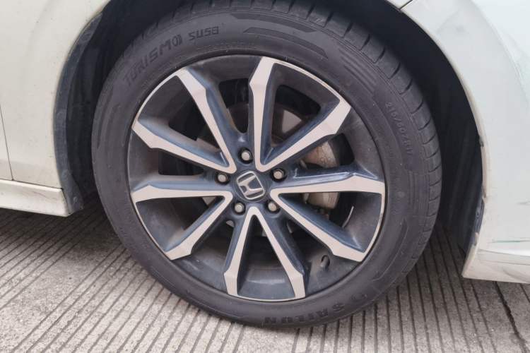 Used Honda Integra 2023 HATCHBACK 240TURBO CVT Trendsetting Edition Right Front Wheel Hub