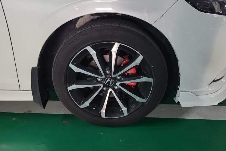 Used Honda Integra 2023 240TURBO CVT Phantom Night · Tech Edition Right Front Wheel Hub