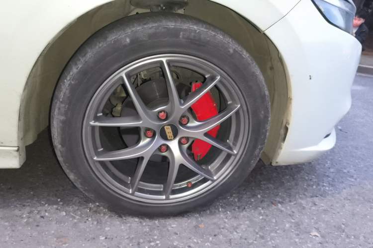Used Honda Integra 2023 240TURBO CVT Smart Enjoyment Version Right Front Wheel Hub
