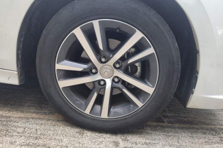 Used Honda Integra 2023 240TURBO CVT Tech Edition Right Front Wheel Hub