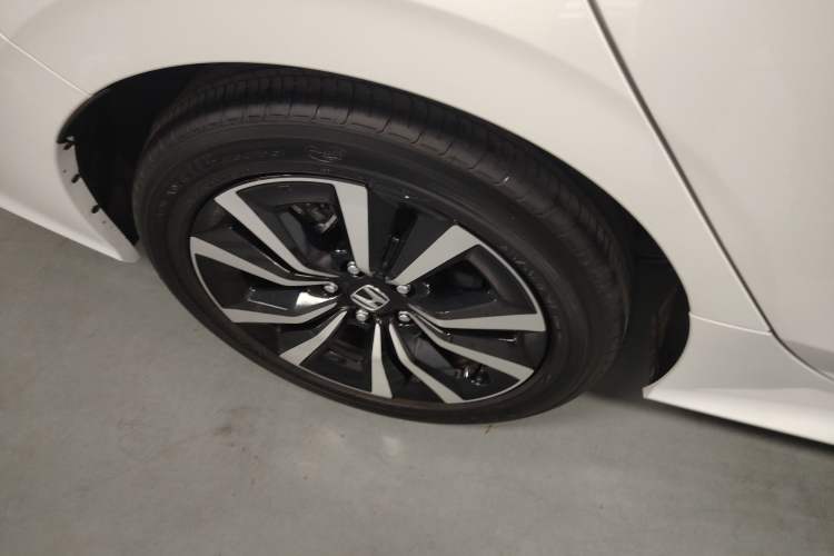 Used Honda Integra 2023 2.0L eHEV Tech Edition Right Rear Wheel Hub