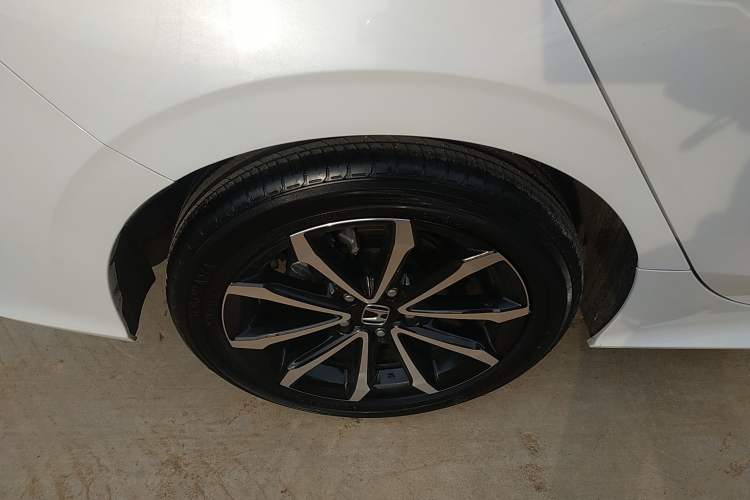 Used Honda Integra 2023 HATCHBACK 240TURBO CVT Trendsetting Edition Right Rear Wheel Hub