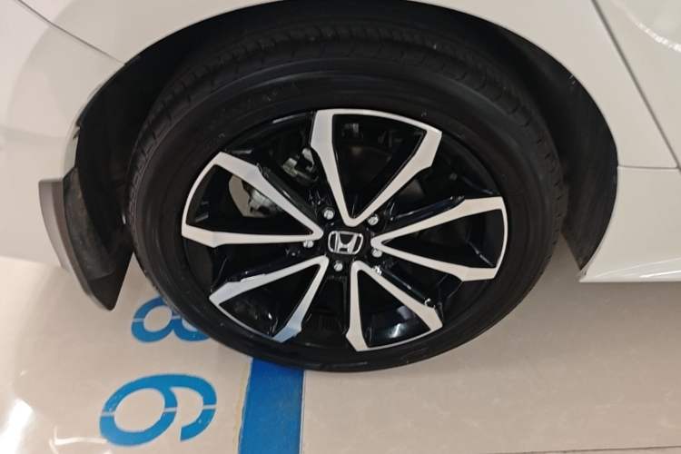 Used Honda Integra 2023 240TURBO CVT Phantom Night · Tech Edition Right Rear Wheel Hub