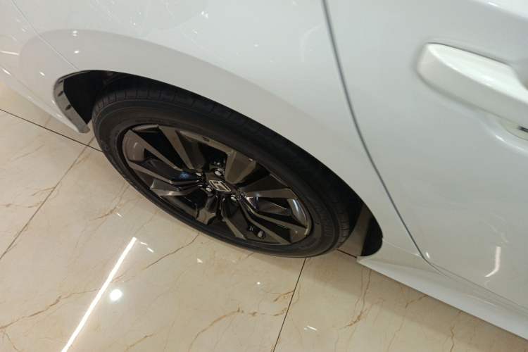 Used Honda Integra 2023 2.0L eHEV Tech Edition Right Rear Wheel Hub