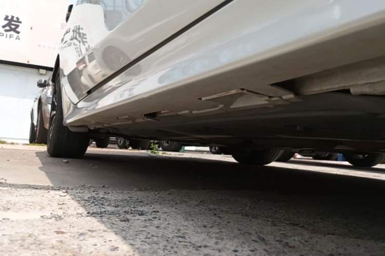 Used Honda Integra 2023 240TURBO CVT Phantom Night · Tech Edition Right Side Sill
