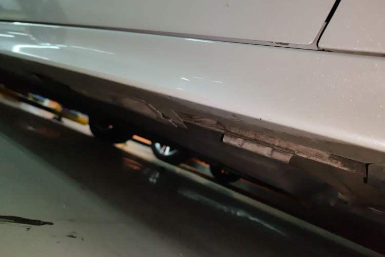 Used Honda Integra 2023 240TURBO CVT Leading Edition Right Side Sill