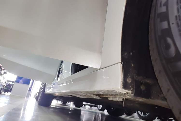 Used Honda Integra 2023 240TURBO CVT Leading Edition Right Side Sill