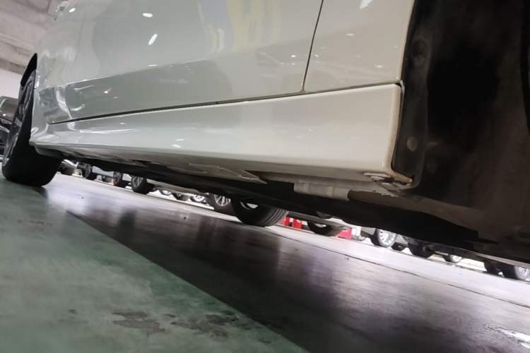 Used Honda Integra 2023 240TURBO CVT Leading Edition Right Side Sill
