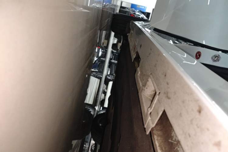 Used Honda Integra 2023 240TURBO CVT Phantom Night · Tech Edition Right Side Sill